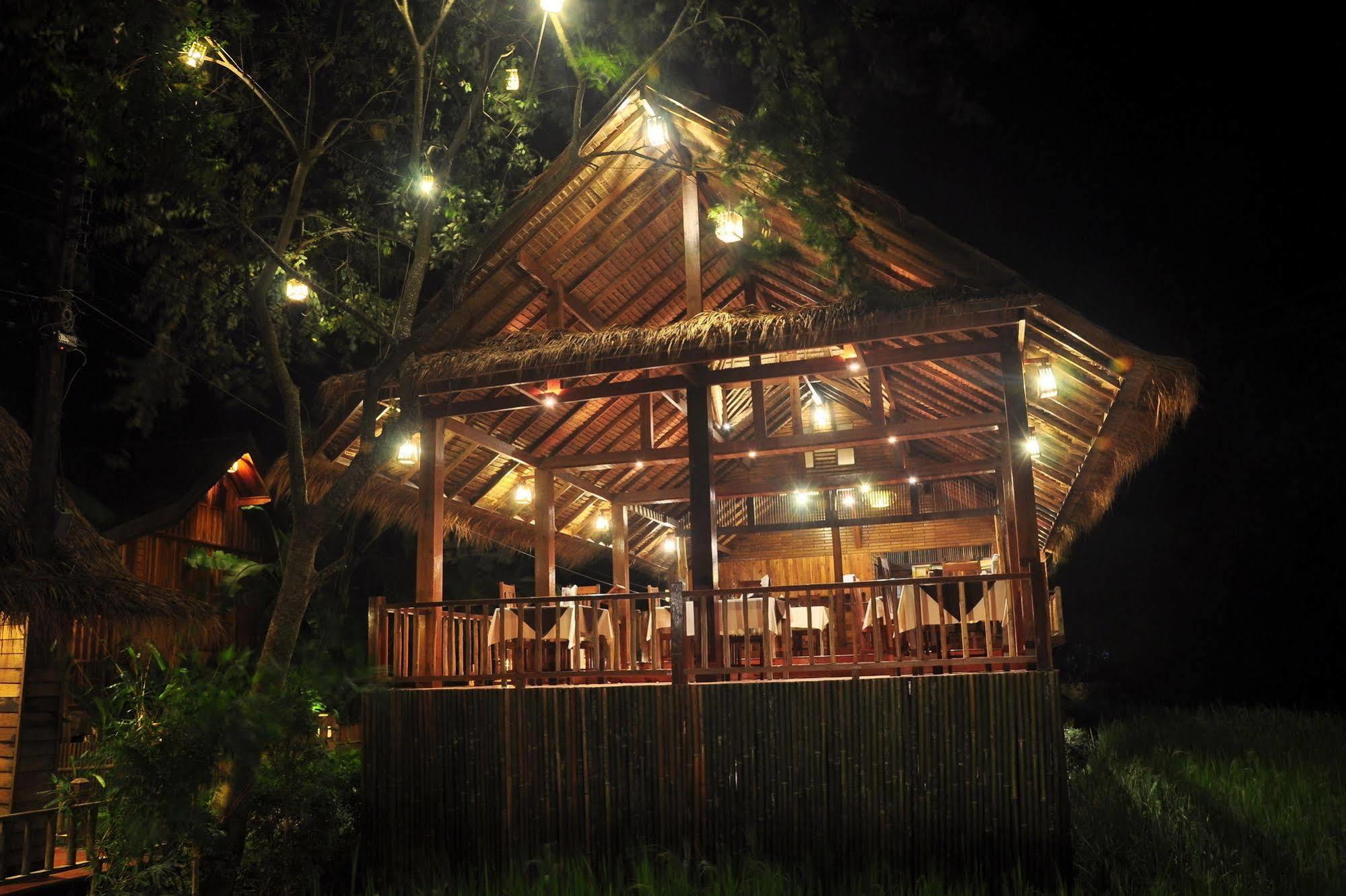 Viengtara Vangvieng Resort Vang Vieng Εξωτερικό φωτογραφία
